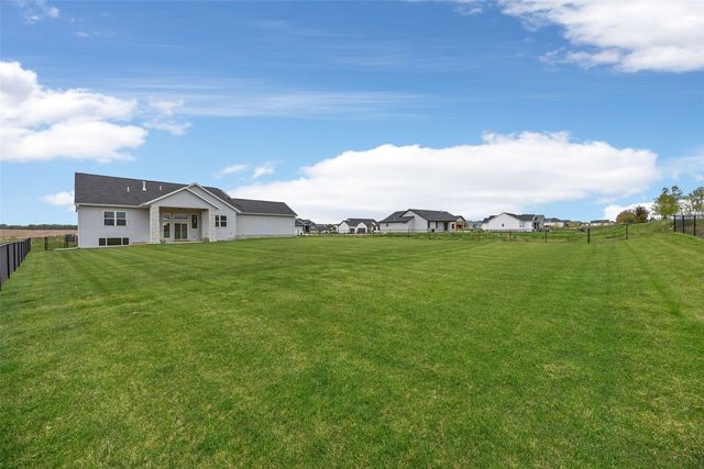 5267 Silver Rock Drive, Marion, IA 52302