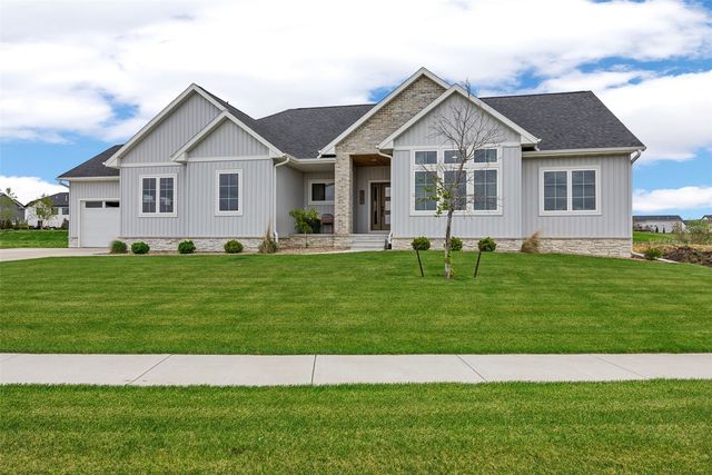 5267 Silver Rock Drive, Marion, IA 52302