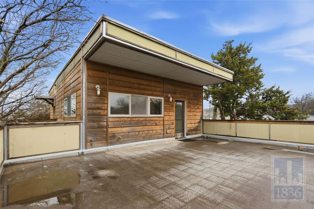 1520 Parker LN A, Austin, TX 78741