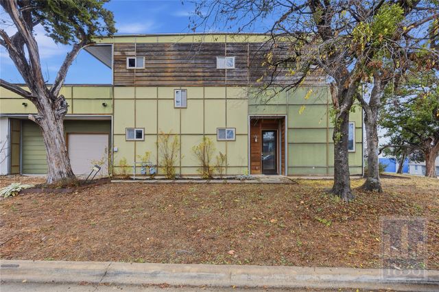 1520 Parker LN A, Austin, TX 78741