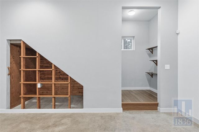 1520 Parker LN A, Austin, TX 78741