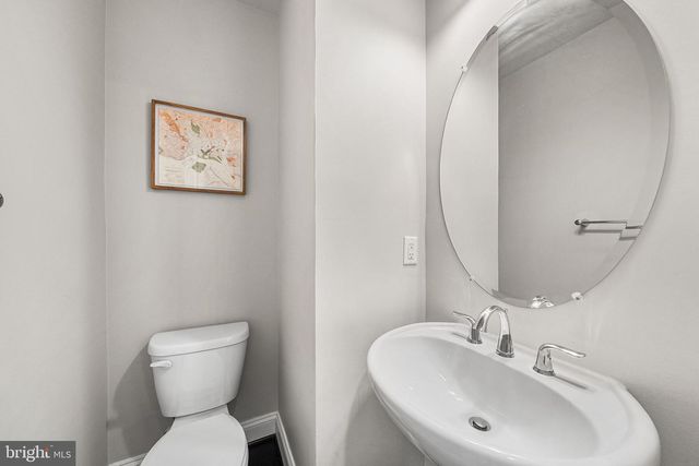 1316 S QUINN ST, Arlington, VA 22204