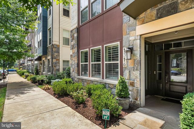 1316 S QUINN ST, Arlington, VA 22204
