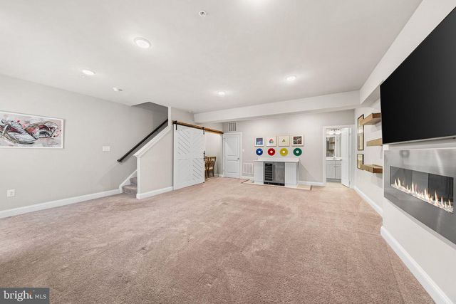 1316 S QUINN ST, Arlington, VA 22204