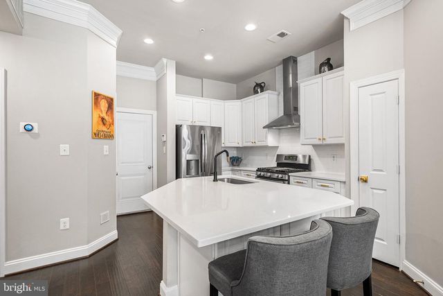 1316 S QUINN ST, Arlington, VA 22204