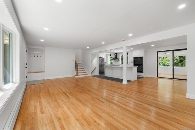 7 Conrad Street, Groton, CT 06355