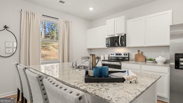 2946 Daxton Lane, Gainesville, GA 30507