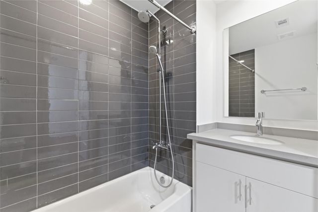 2412 Canal Street L, Houston, TX 77003