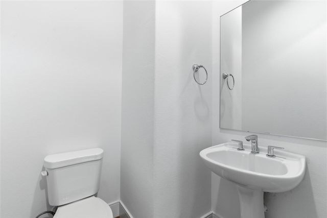 2412 Canal Street L, Houston, TX 77003