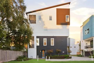 2412 Canal Street L, Houston, TX 77003