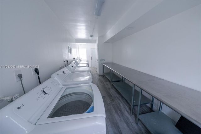 3417 NW 22nd Ave 13, Miami, FL 33142