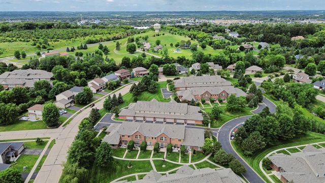 364 Valley Commons, Hudson, WI 54016