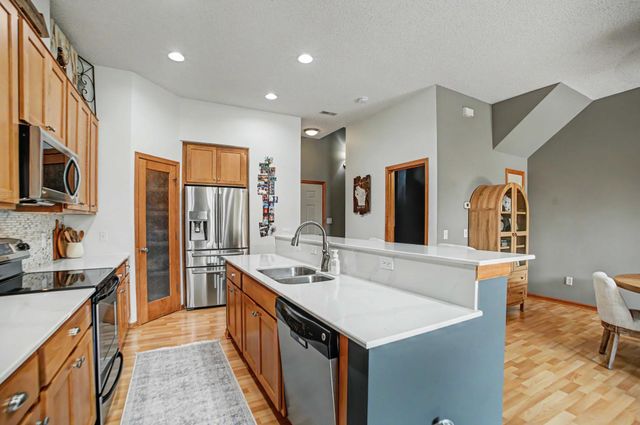 364 Valley Commons, Hudson, WI 54016