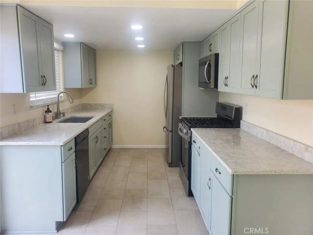 8039 Puritan, Downey, CA 90242