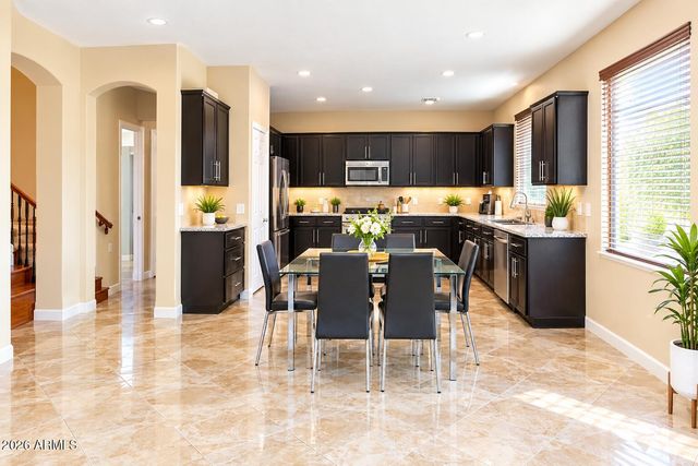 9982 N 86TH Lane, Peoria, AZ 85345