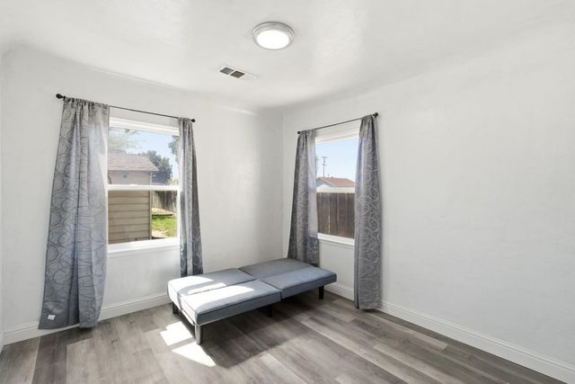 133 Oleander Avenue, Lemoore, CA 93245