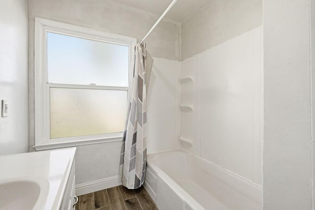 133 Oleander Avenue, Lemoore, CA 93245