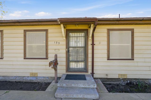 133 Oleander Avenue, Lemoore, CA 93245