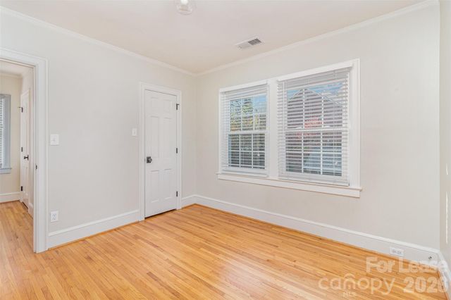 2240 Roswell Avenue 4, Charlotte, NC 28207