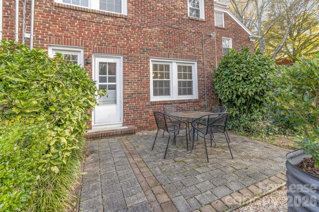 2240 Roswell Avenue 4, Charlotte, NC 28207
