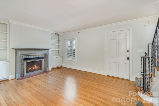 2240 Roswell Avenue 4, Charlotte, NC 28207