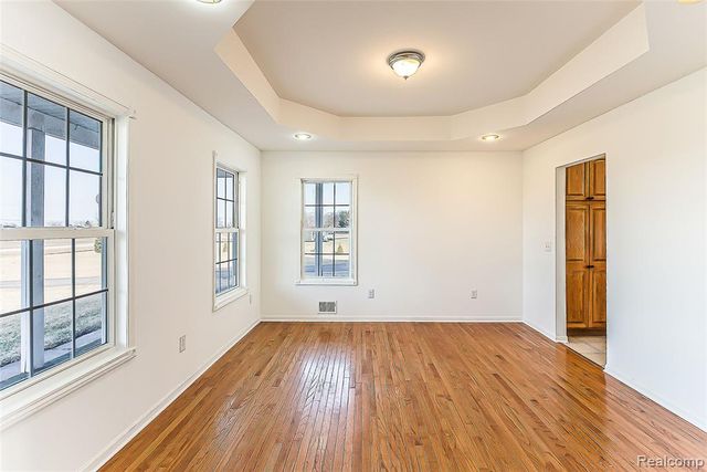 2611 Toben Road, Carleton, MI 48117