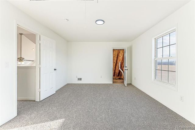 2611 Toben Road, Carleton, MI 48117