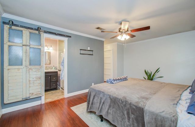 9002 Railton Street, Houston, TX 77080