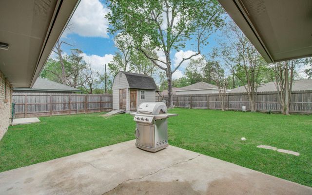 9002 Railton Street, Houston, TX 77080
