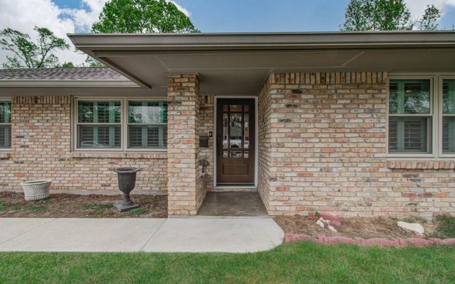 9002 Railton Street, Houston, TX 77080