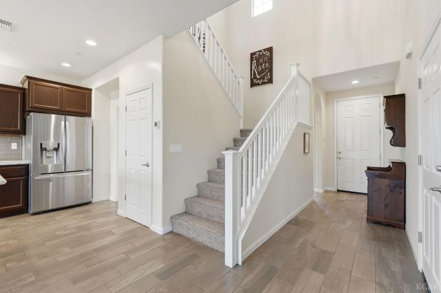 470 Daphne Lane, Lemoore, CA 93245