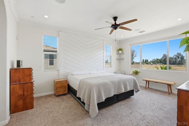 470 Daphne Lane, Lemoore, CA 93245