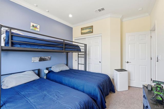 470 Daphne Lane, Lemoore, CA 93245