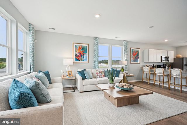 575 NORWOOD DR, Ellendale, DE 19941