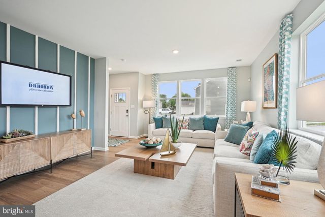 575 NORWOOD DR, Ellendale, DE 19941