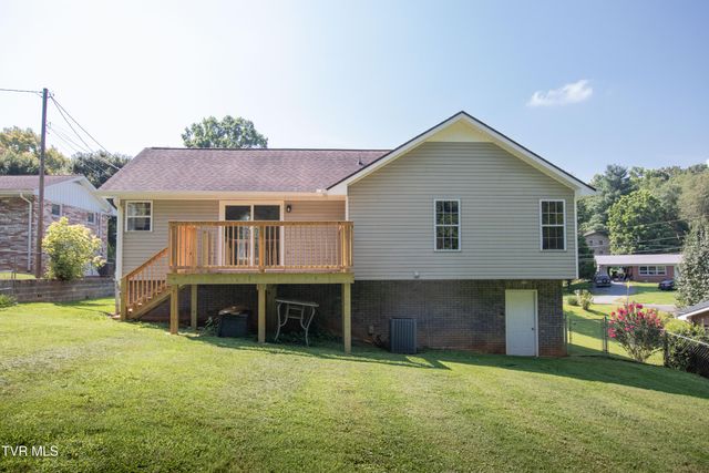 226 Post Oak Drive, Kingsport, TN 37663