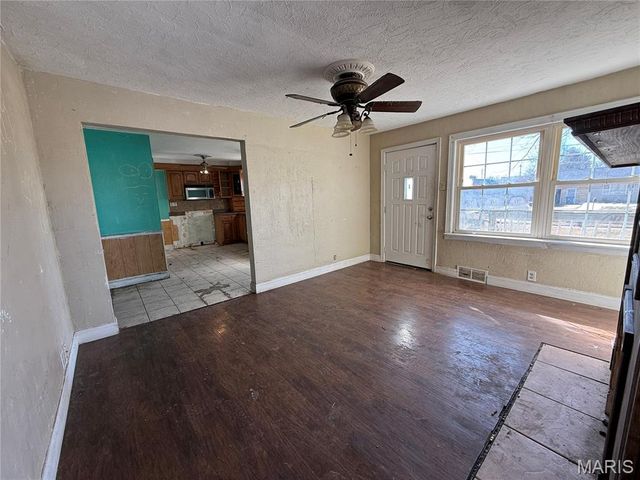 2554 Starling Airport Road, Arnold, MO 63010