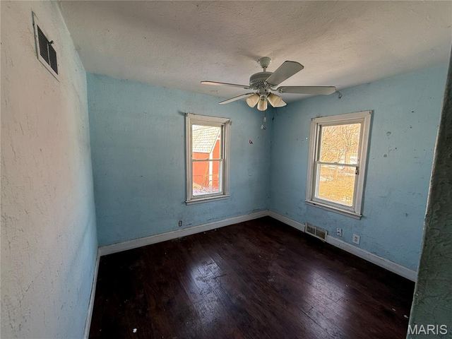 2554 Starling Airport Road, Arnold, MO 63010