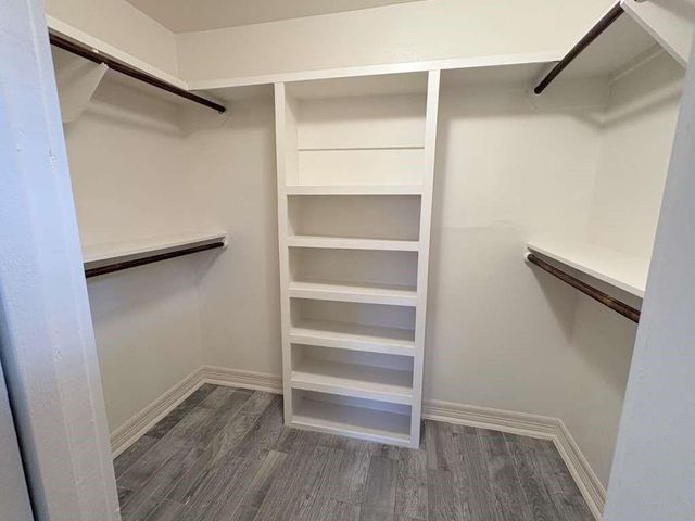 4711 Imogene Street, Houston, TX 77096