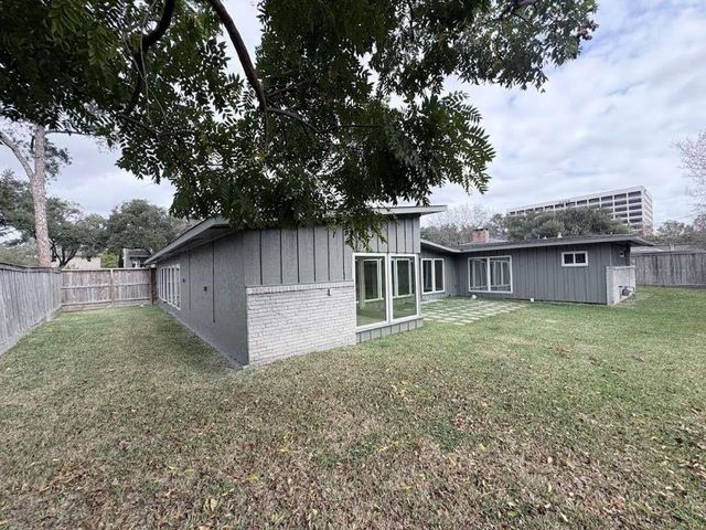 4711 Imogene Street, Houston, TX 77096