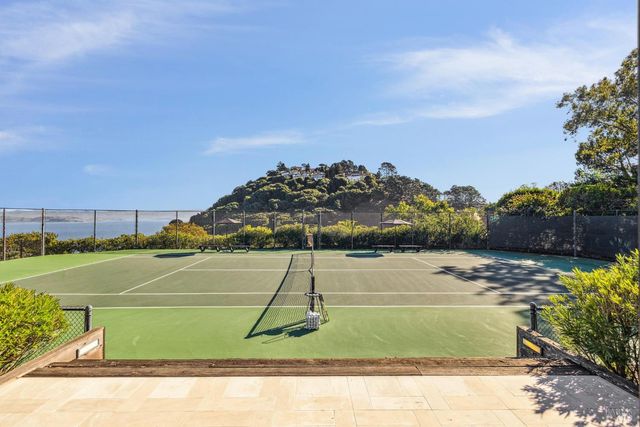 147 Gilmartin Dr, Tiburon, CA 94920