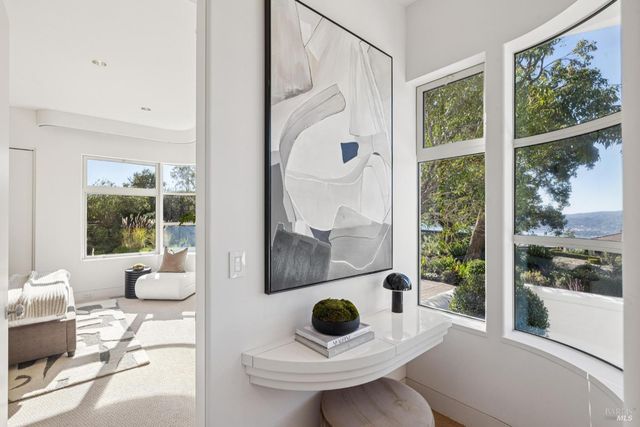 147 Gilmartin Dr, Tiburon, CA 94920