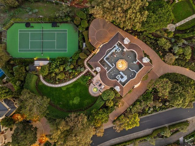 147 Gilmartin Dr, Tiburon, CA 94920