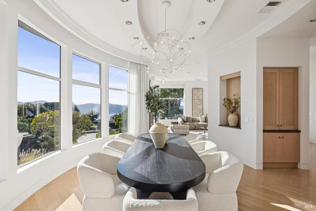 147 Gilmartin Dr, Tiburon, CA 94920