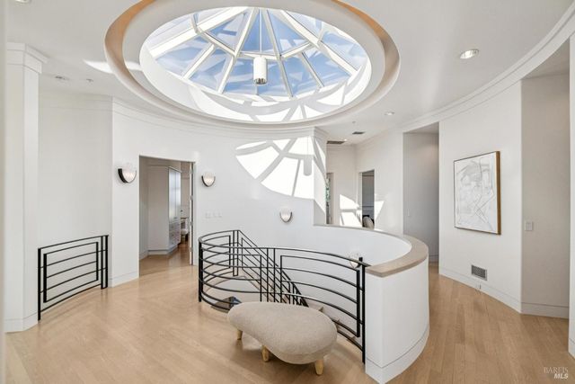 147 Gilmartin Dr, Tiburon, CA 94920