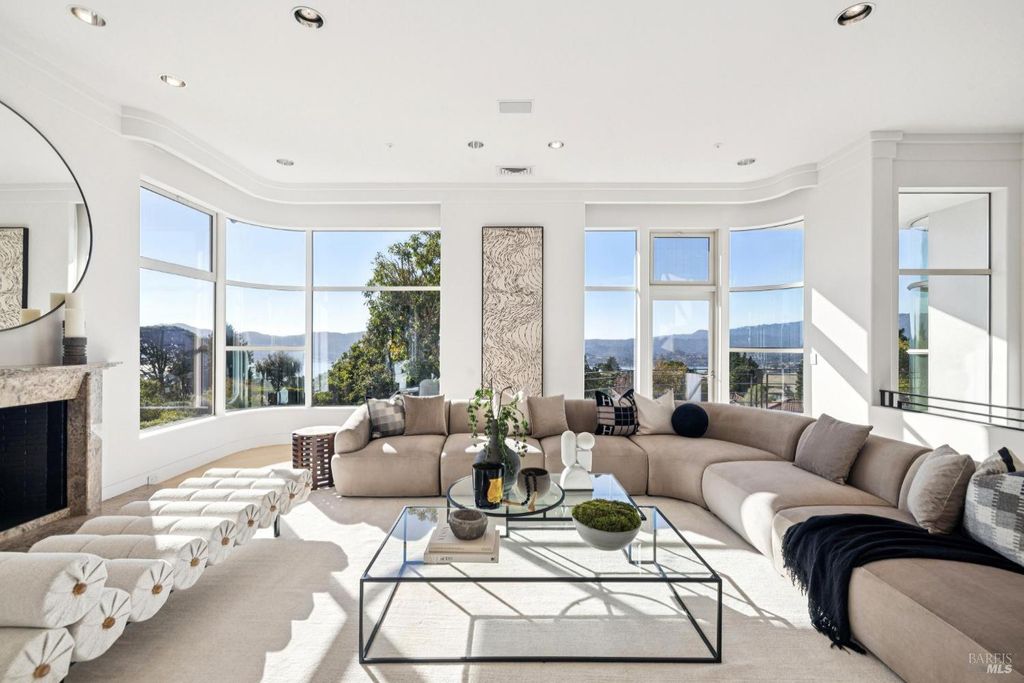 147 Gilmartin Dr, Tiburon, CA 94920