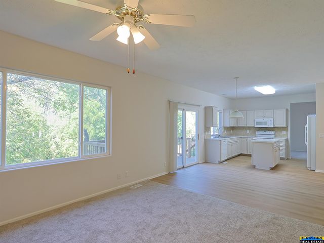 15218 Fowler Avenue, Omaha, NE 68116