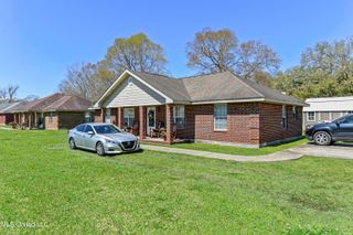 4747 Adams Avenue, Moss Point, MS 39563