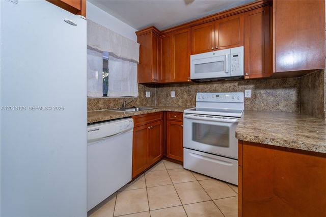 2342 NW 36th Ave 2342, Coconut Creek, FL 33066