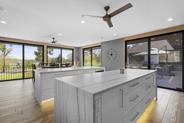 N1888 Loramoor LANE, Lake Geneva, WI 53147
